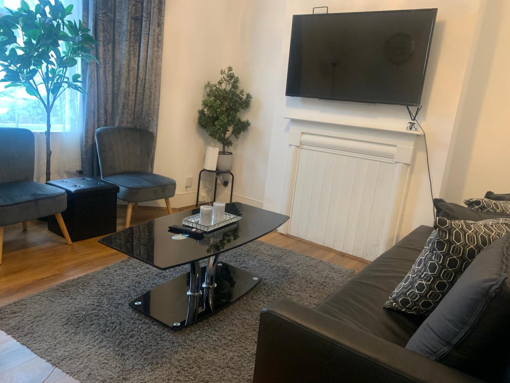 NorwoodL A Place Croydon, London别墅 外观 照片