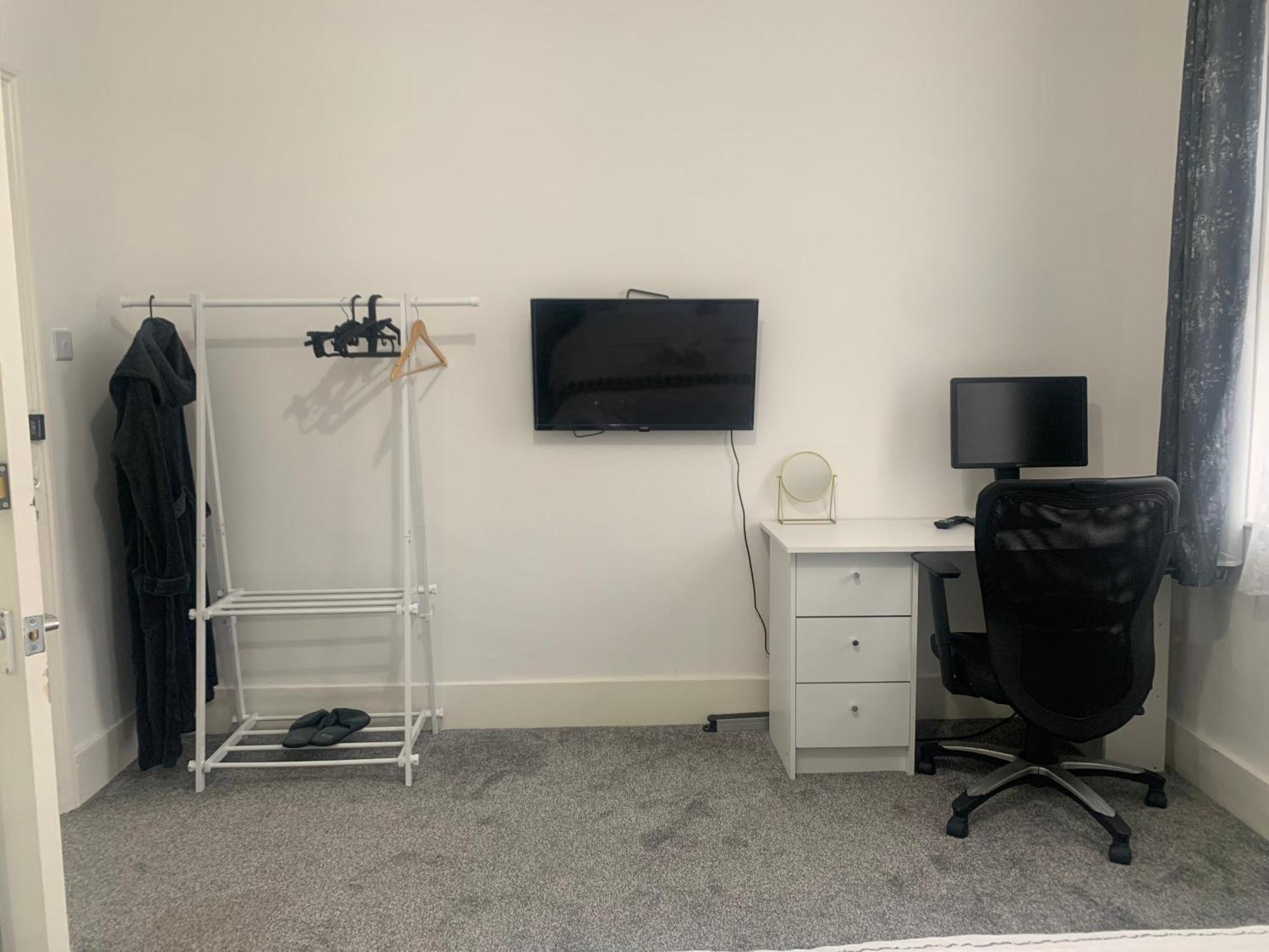 NorwoodL A Place Croydon, London别墅 外观 照片